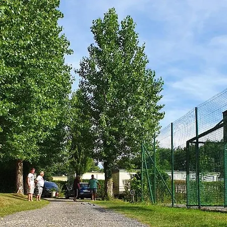 Intime Avec Terrasse Pour 2 Personnes - Api-1-52-420 Κάμπινγκ